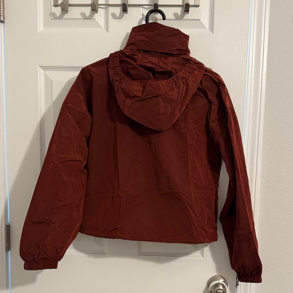 The North Face Women's Brandy
Windbreaker M66 Utility Wind Jacket - Picture 9 of 11